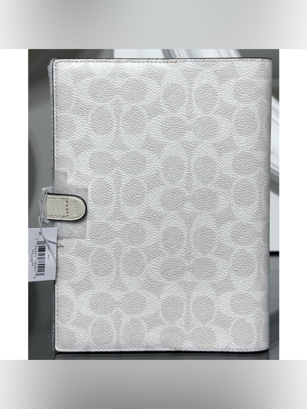 COACH Notebook In Signature Canvas, IM/WHITE/CHALK - Picture 2 of 5